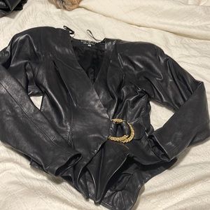 100% Leather Exellent condition